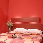 Camelia International Hotel Paris