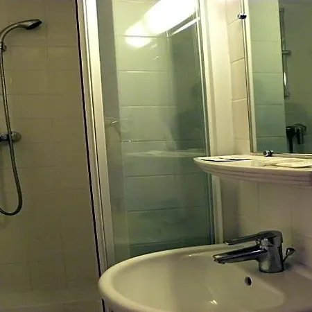 Camelia International Hotel