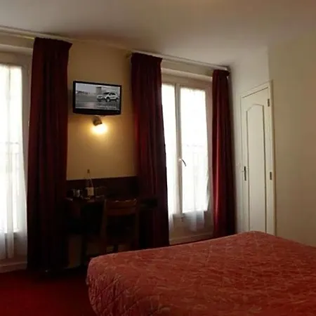 Camelia International 2*