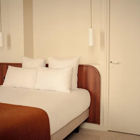 Hotel Camelia International 2*