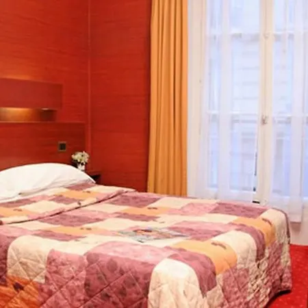 Camelia International Hotel 2*